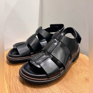 Maguire Shoes Fisherman Sandal Black
